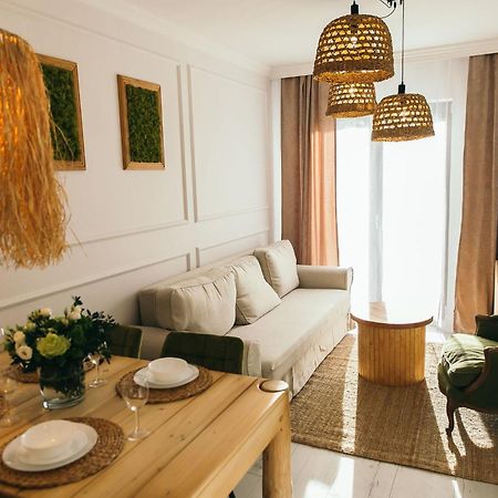 Apartament Uroczy Belle View 斯克拉斯卡波伦巴 外观 照片